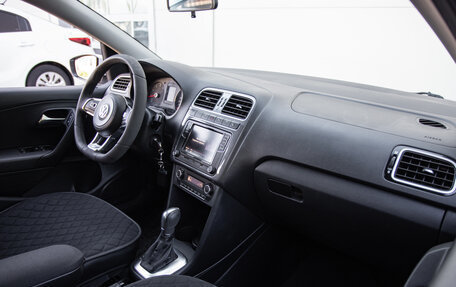 Volkswagen Polo VI (EU Market), 2018 год, 1 160 000 рублей, 12 фотография