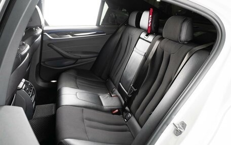 BMW 5 серия, 2017 год, 3 199 000 рублей, 12 фотография