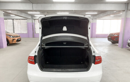 Audi A4, 2012 год, 850 000 рублей, 10 фотография