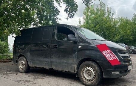 Hyundai Grand Starex Grand Starex I рестайлинг 2, 2008 год, 740 000 рублей, 9 фотография