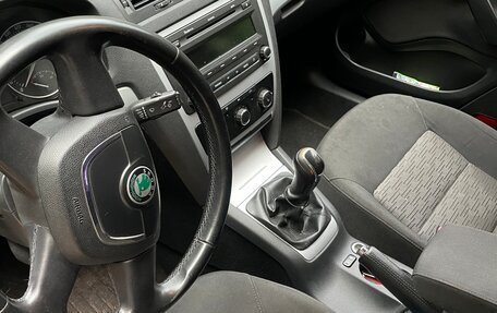 Skoda Octavia, 2011 год, 990 000 рублей, 10 фотография