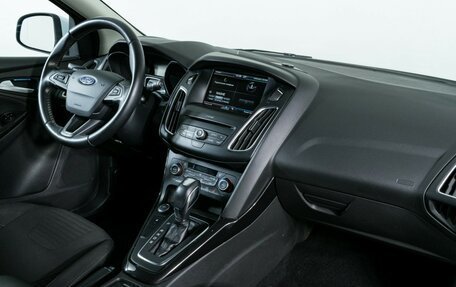 Ford Focus III, 2015 год, 950 000 рублей, 10 фотография