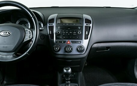 KIA cee'd I рестайлинг, 2009 год, 720 000 рублей, 10 фотография
