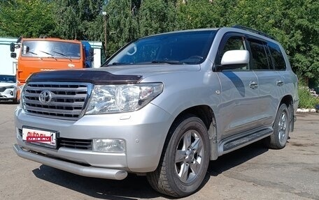 Toyota Land Cruiser 200, 2010 год, 3 200 000 рублей, 6 фотография
