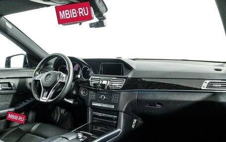 Mercedes-Benz E-Класс, 2015 год, 2 200 000 рублей, 9 фотография