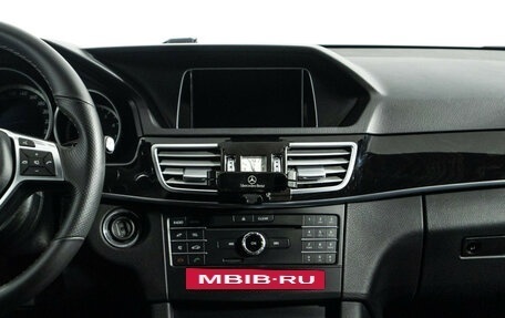 Mercedes-Benz E-Класс, 2015 год, 2 200 000 рублей, 14 фотография