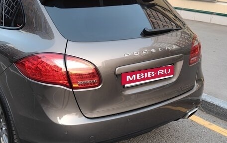 Porsche Cayenne III, 2011 год, 2 700 000 рублей, 17 фотография