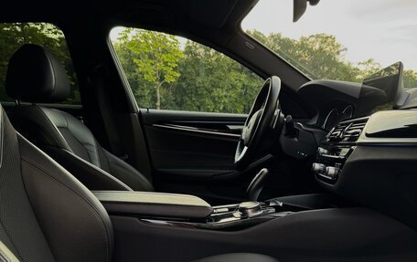 BMW 5 серия, 2019 год, 3 990 000 рублей, 8 фотография