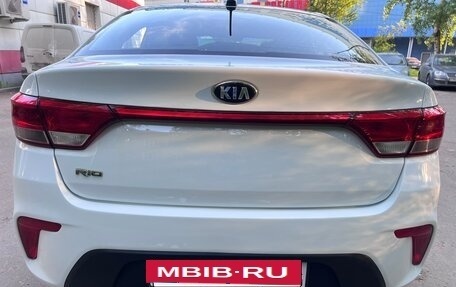 KIA Rio IV, 2018 год, 1 500 000 рублей, 5 фотография
