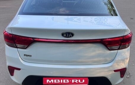 KIA Rio IV, 2018 год, 1 500 000 рублей, 4 фотография