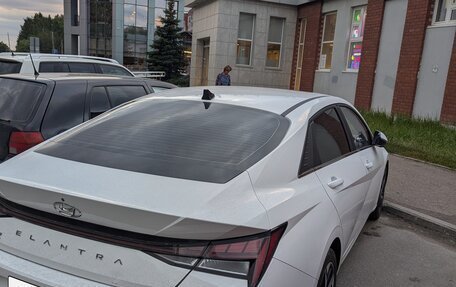 Hyundai Elantra, 2023 год, 1 580 000 рублей, 5 фотография