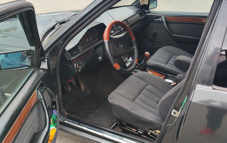 Mercedes-Benz W124, 1991 год, 370 000 рублей, 19 фотография