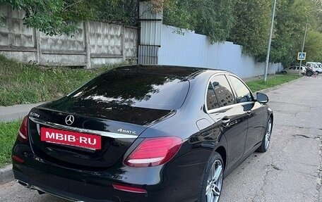 Mercedes-Benz E-Класс, 2019 год, 3 950 000 рублей, 3 фотография