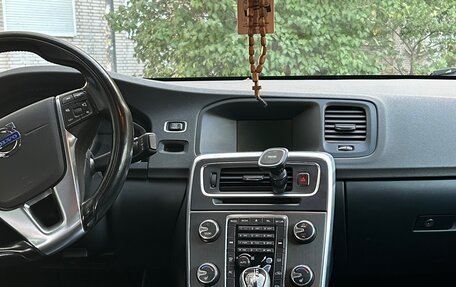 Volvo S60 III, 2014 год, 1 700 000 рублей, 6 фотография