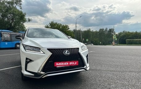 Lexus RX IV рестайлинг, 2019 год, 3 400 000 рублей, 8 фотография