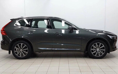 Volvo XC60 II, 2019 год, 4 500 000 рублей, 4 фотография