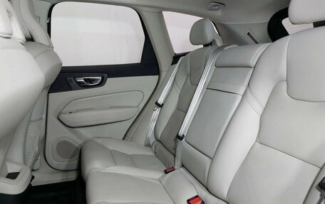 Volvo XC60 II, 2019 год, 4 500 000 рублей, 16 фотография