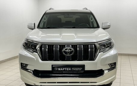 Toyota Land Cruiser Prado 150 рестайлинг 2, 2018 год, 4 840 000 рублей, 2 фотография