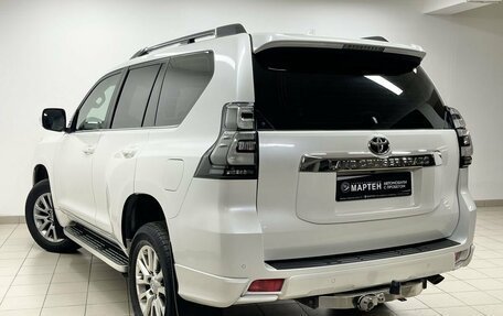 Toyota Land Cruiser Prado 150 рестайлинг 2, 2018 год, 4 840 000 рублей, 6 фотография