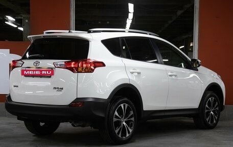 Toyota RAV4, 2014 год, 2 398 000 рублей, 5 фотография