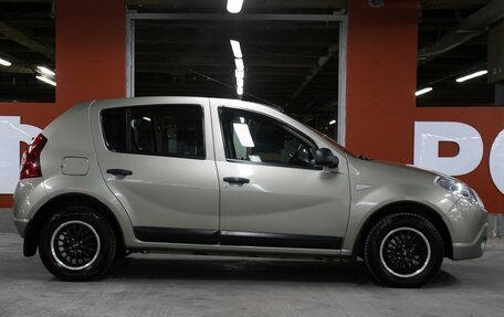 Renault Sandero I, 2011 год, 689 000 рублей, 4 фотография