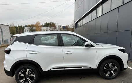 Chery Tiggo 4 I рестайлинг, 2025 год, 2 420 000 рублей, 10 фотография