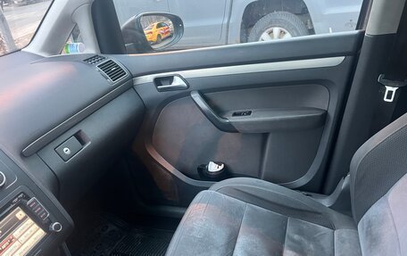 Volkswagen Touran III, 2012 год, 1 150 000 рублей, 7 фотография