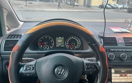 Volkswagen Touran III, 2012 год, 1 150 000 рублей, 8 фотография