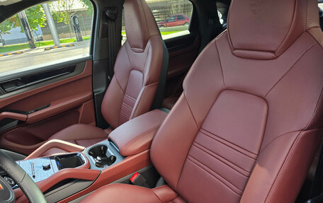 Porsche Cayenne III, 2025 год, 22 390 000 рублей, 10 фотография