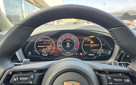 Porsche Cayenne III, 2025 год, 22 390 000 рублей, 13 фотография