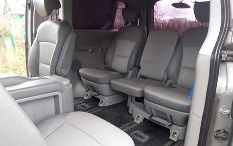 Hyundai Grand Starex Grand Starex I рестайлинг 2, 2012 год, 1 515 000 рублей, 1 фотография