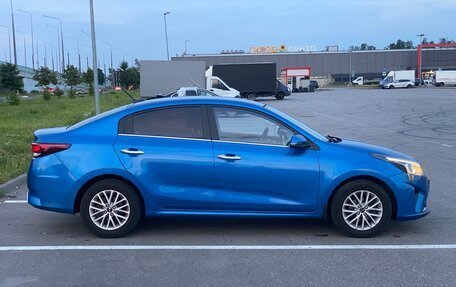 KIA Rio IV, 2020 год, 1 800 000 рублей, 4 фотография