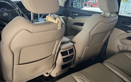Acura MDX III рестайлинг, 2014 год, 3 095 000 рублей, 4 фотография
