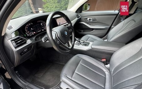 BMW 3 серия, 2021 год, 2 490 000 рублей, 10 фотография