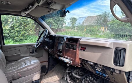 GMC Savana I, 2006 год, 1 600 000 рублей, 5 фотография
