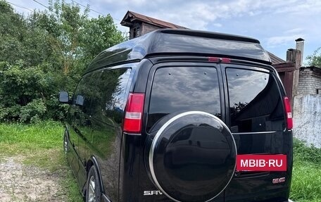 GMC Savana I, 2006 год, 1 600 000 рублей, 3 фотография
