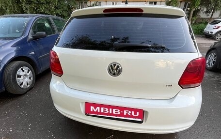 Volkswagen Polo VI (EU Market), 2011 год, 505 000 рублей, 2 фотография