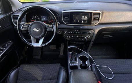KIA Sportage IV рестайлинг, 2019 год, 2 600 000 рублей, 8 фотография