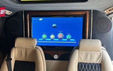 Mercedes-Benz Viano, 2009 год, 1 680 000 рублей, 10 фотография