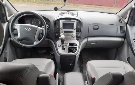Hyundai Grand Starex Grand Starex I рестайлинг 2, 2012 год, 1 515 000 рублей, 4 фотография