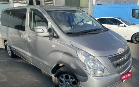 Hyundai Grand Starex Grand Starex I рестайлинг 2, 2012 год, 1 515 000 рублей, 7 фотография