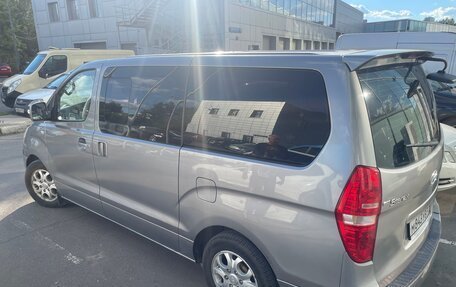 Hyundai Grand Starex Grand Starex I рестайлинг 2, 2012 год, 1 515 000 рублей, 11 фотография