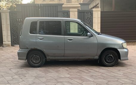 Nissan Cube II, 2002 год, 195 000 рублей, 4 фотография