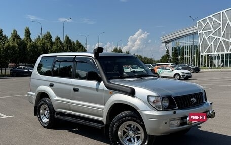 Toyota Land Cruiser Prado 90 рестайлинг, 2000 год, 1 700 000 рублей, 2 фотография
