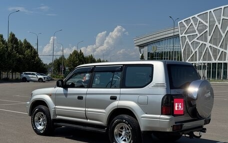 Toyota Land Cruiser Prado 90 рестайлинг, 2000 год, 1 700 000 рублей, 9 фотография