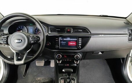 KIA Rio IV, 2017 год, 1 300 000 рублей, 10 фотография