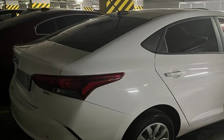 Hyundai Solaris II рестайлинг, 2021 год, 1 400 000 рублей, 14 фотография