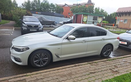 BMW 5 серия, 2018 год, 2 550 000 рублей, 5 фотография