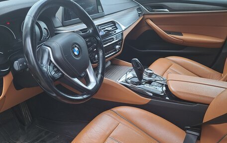 BMW 5 серия, 2018 год, 2 550 000 рублей, 7 фотография