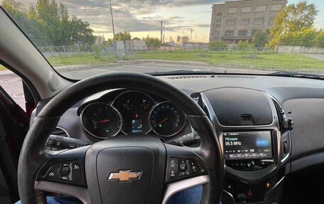 Chevrolet Cruze II, 2013 год, 830 000 рублей, 17 фотография